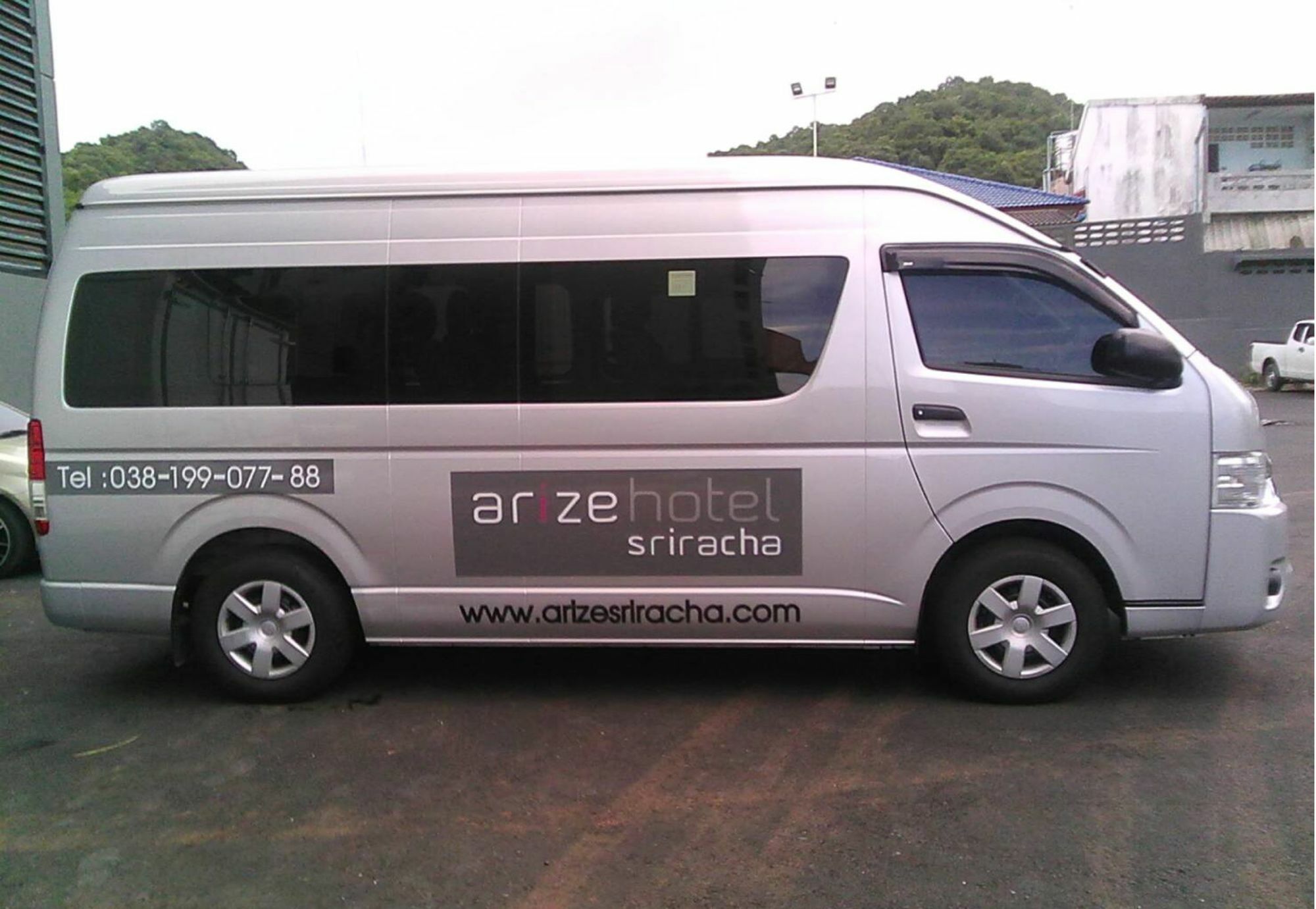 Arize Hotel Sri Racha Si Racha Exterior photo